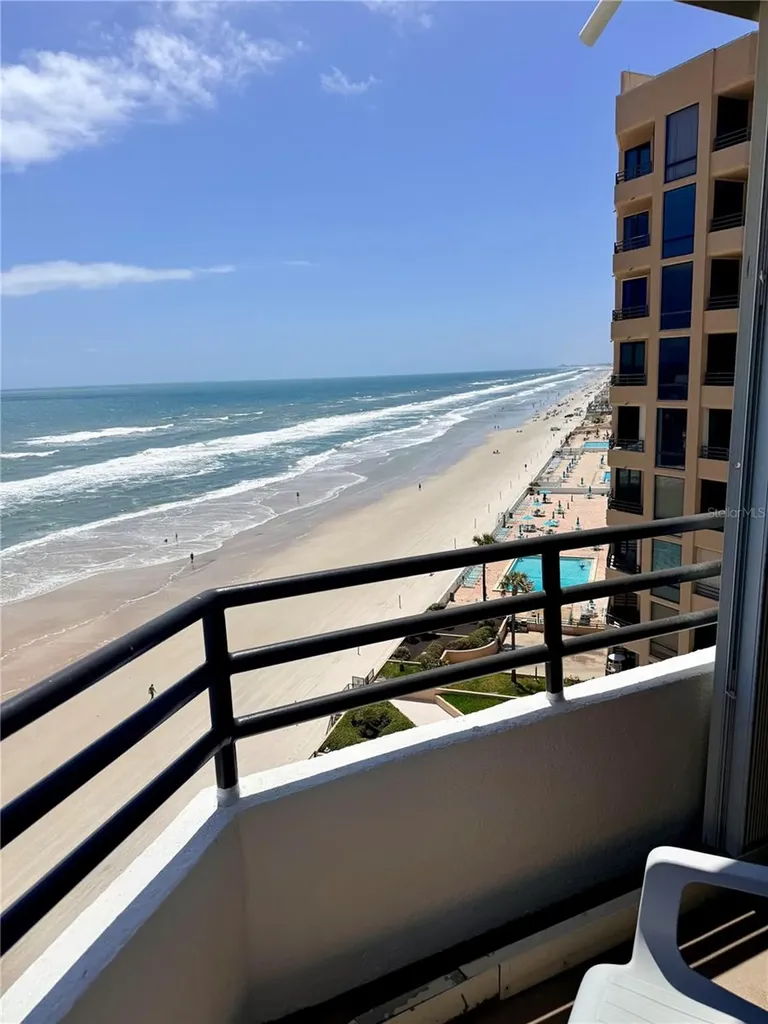 3013 S Atlantic Avenue Daytona Beach FL 32118