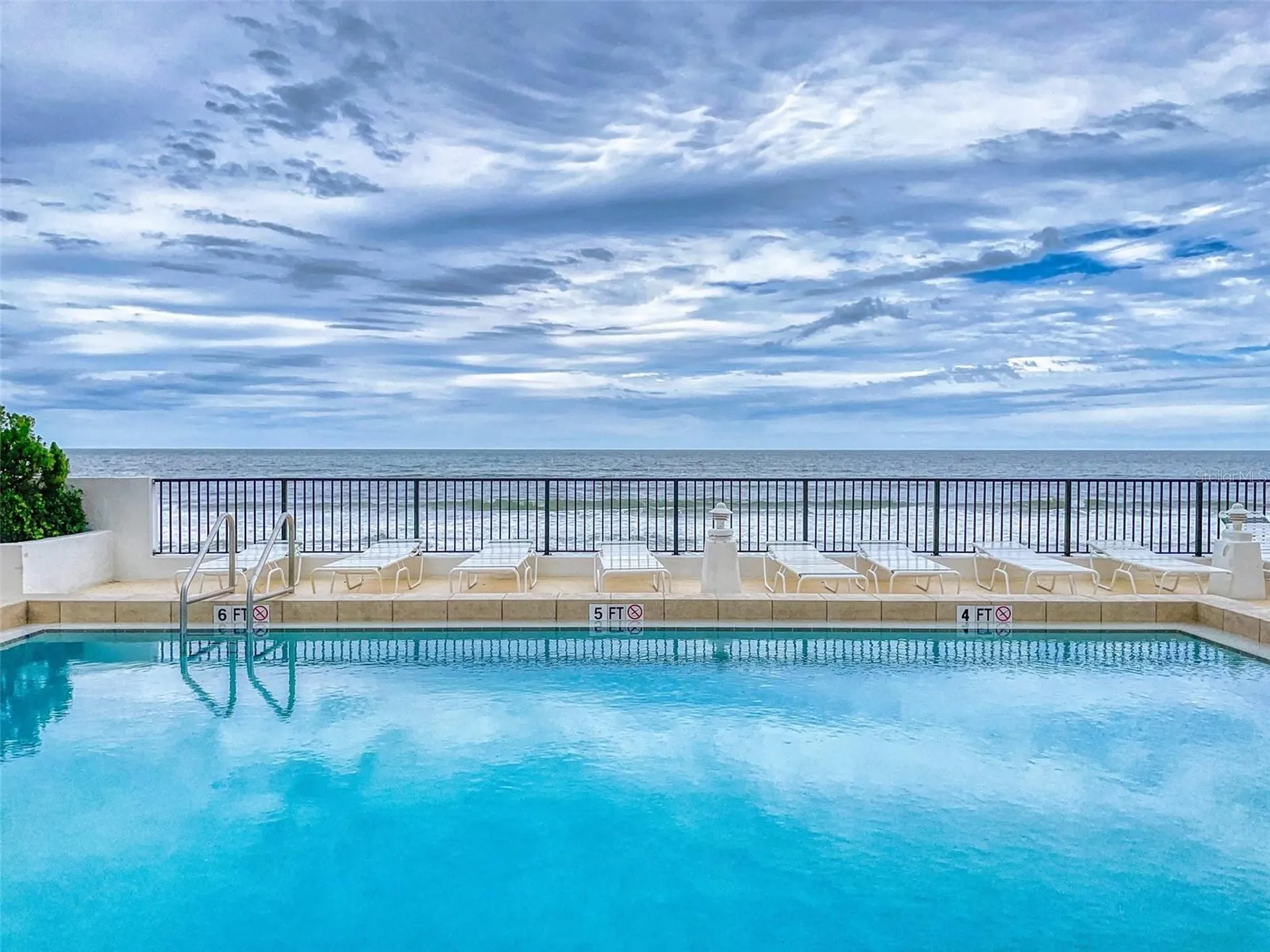3013 S Atlantic Avenue Daytona Beach FL 32118