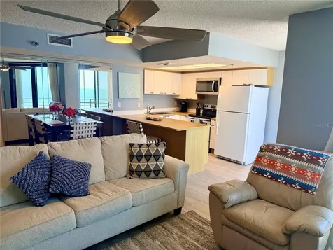 3013 S Atlantic Avenue Daytona Beach FL 32118