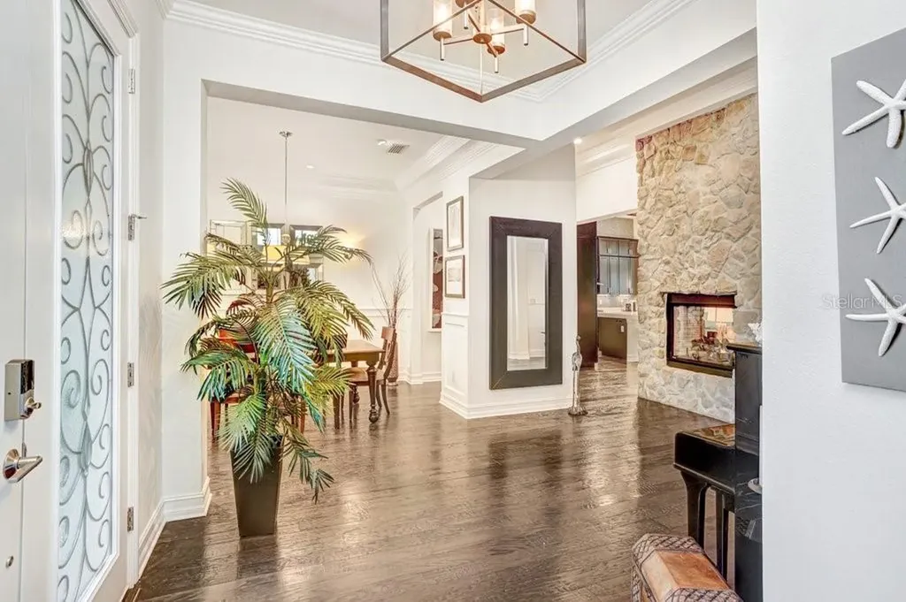 5307 Granite Ridge Drive Lithia FL 33547