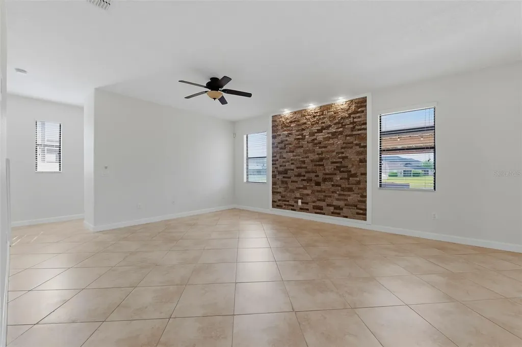 19419 Paddock View Drive Tampa FL 33647