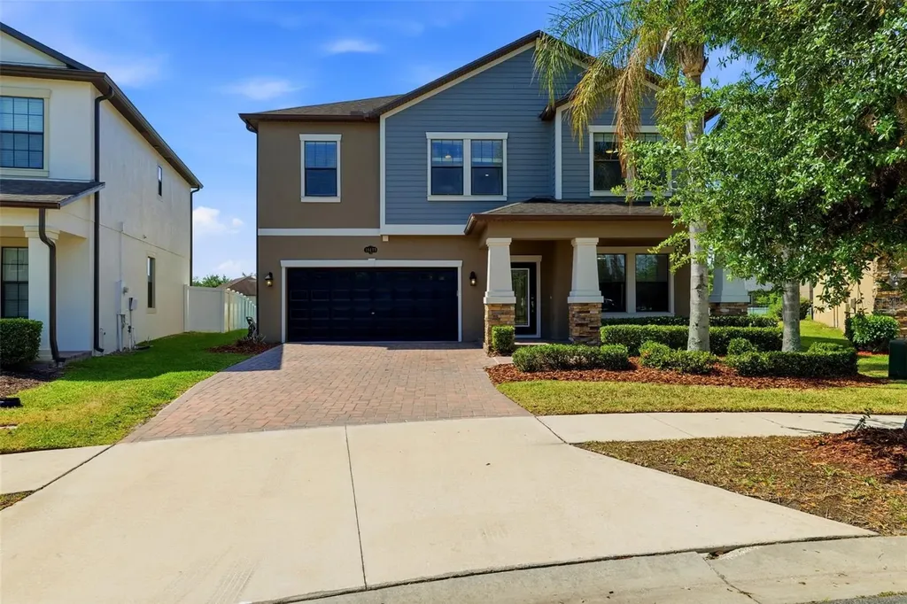 19419 Paddock View Drive Tampa FL 33647