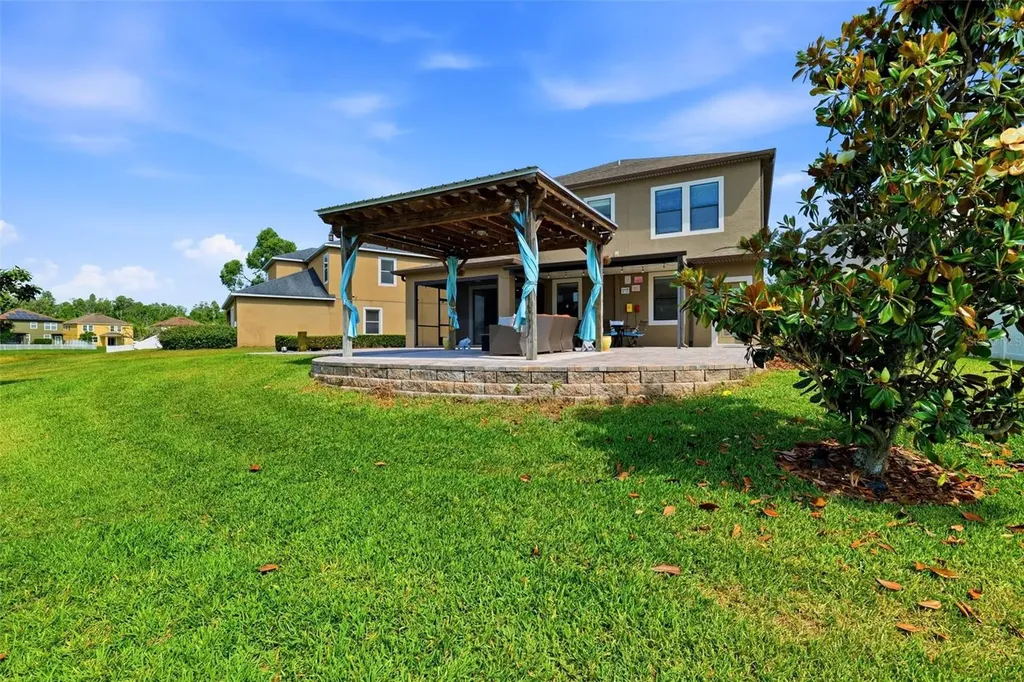 19419 Paddock View Drive Tampa FL 33647