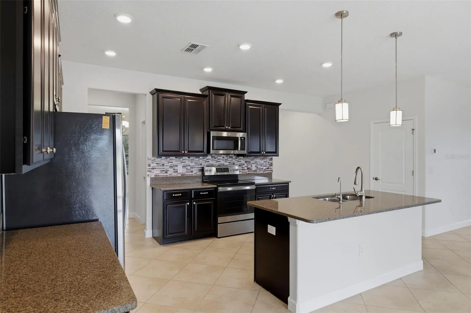19419 Paddock View Drive Tampa FL 33647