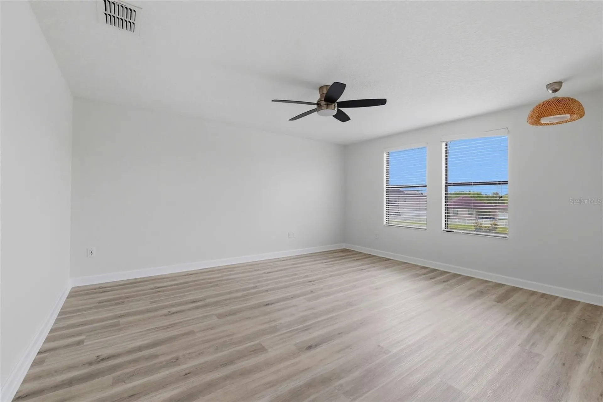 19419 Paddock View Drive Tampa FL 33647