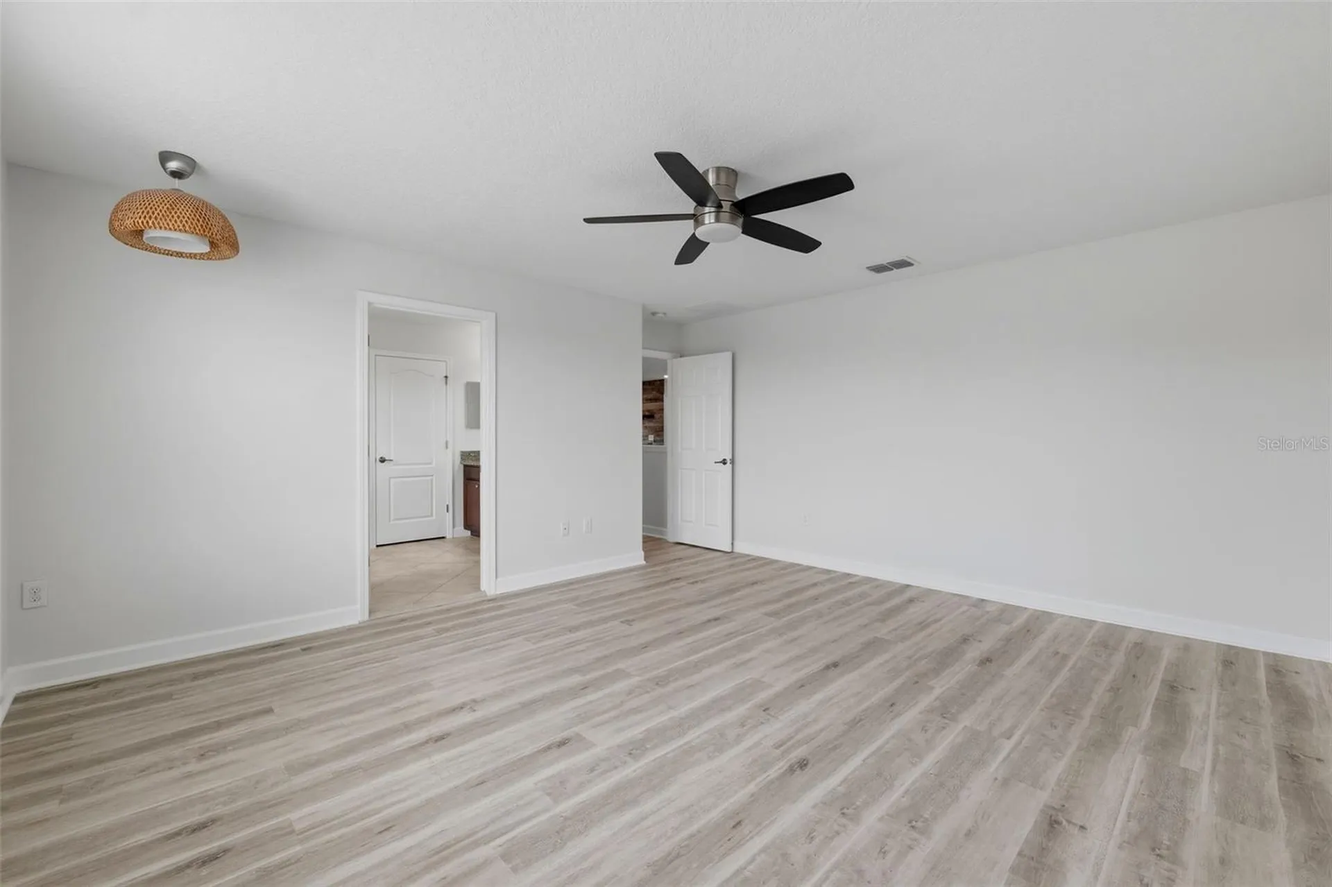 19419 Paddock View Drive Tampa FL 33647