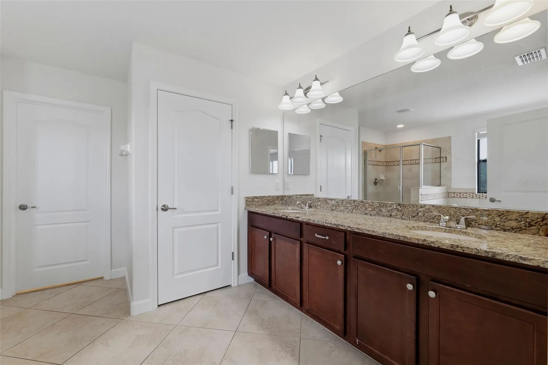 19419 Paddock View Drive Tampa FL 33647