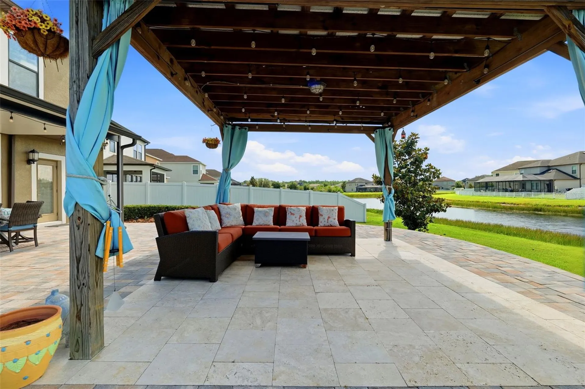19419 Paddock View Drive Tampa FL 33647
