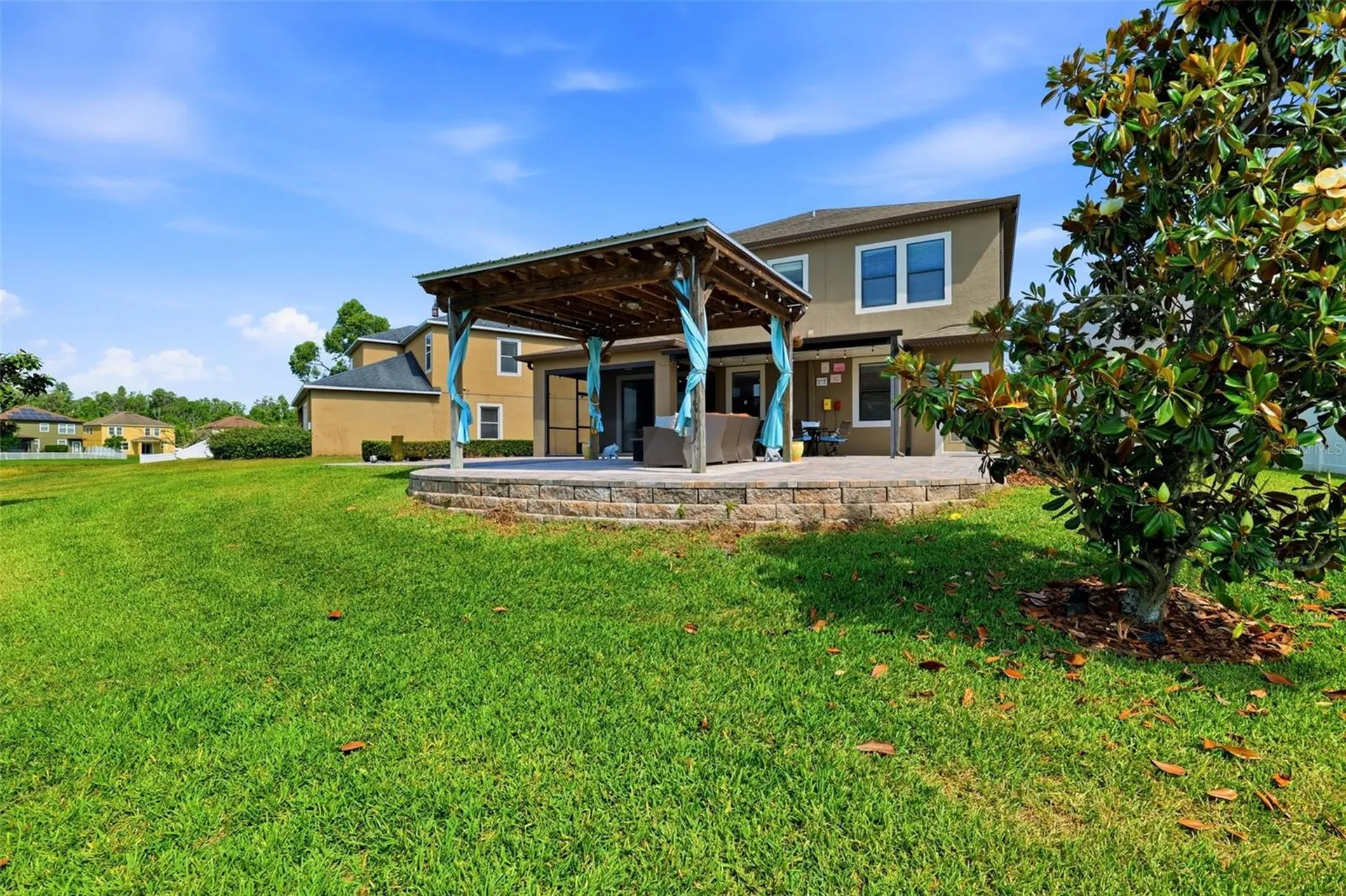 19419 Paddock View Drive Tampa FL 33647