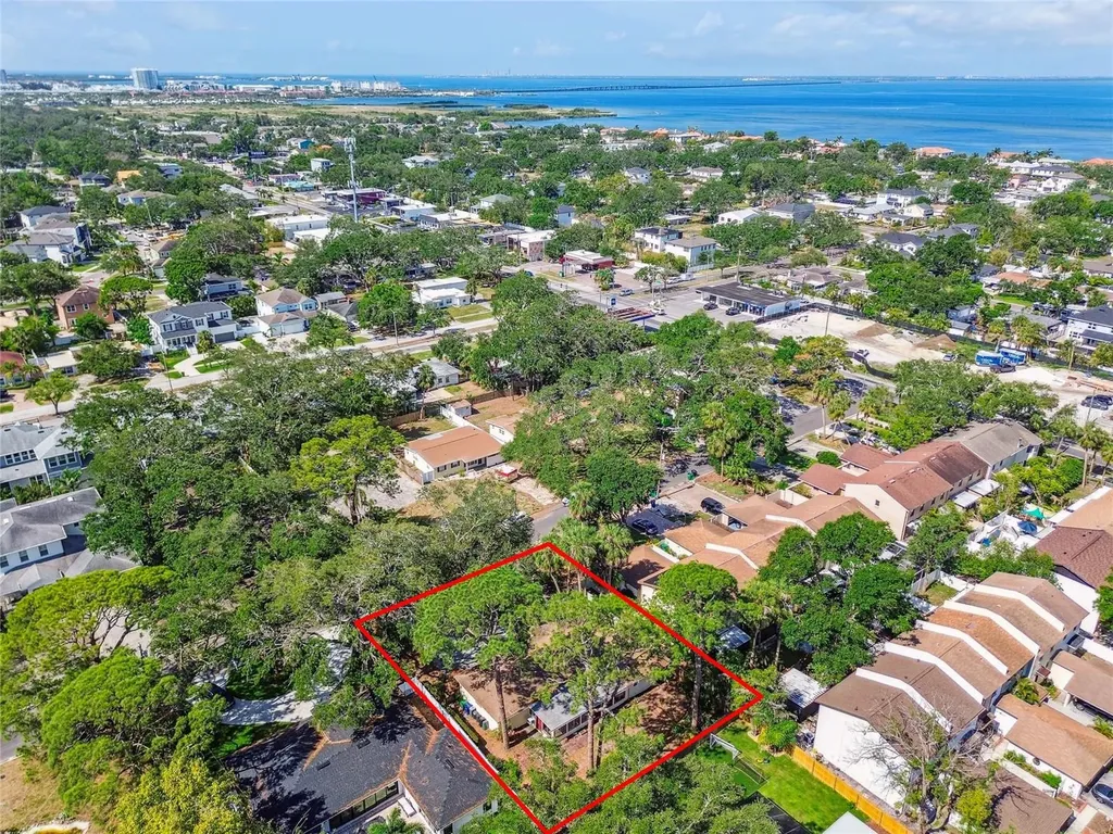 4711 W Vasconia Street Tampa FL 33629