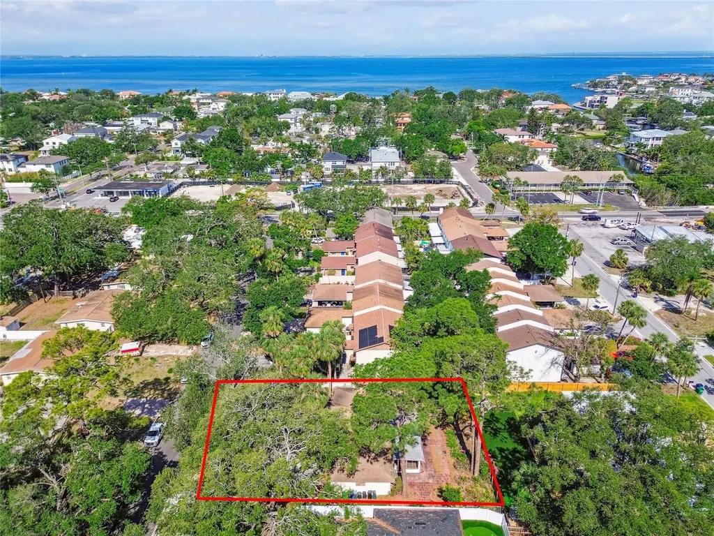 4711 W Vasconia Street Tampa FL 33629