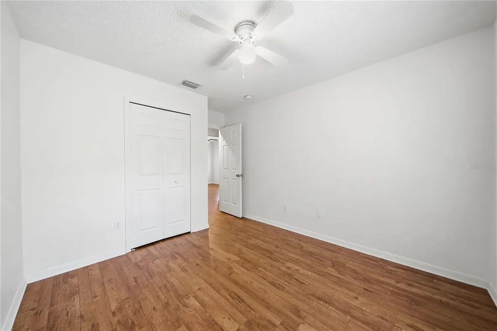 18117 Paradise Point Drive Tampa FL 33647