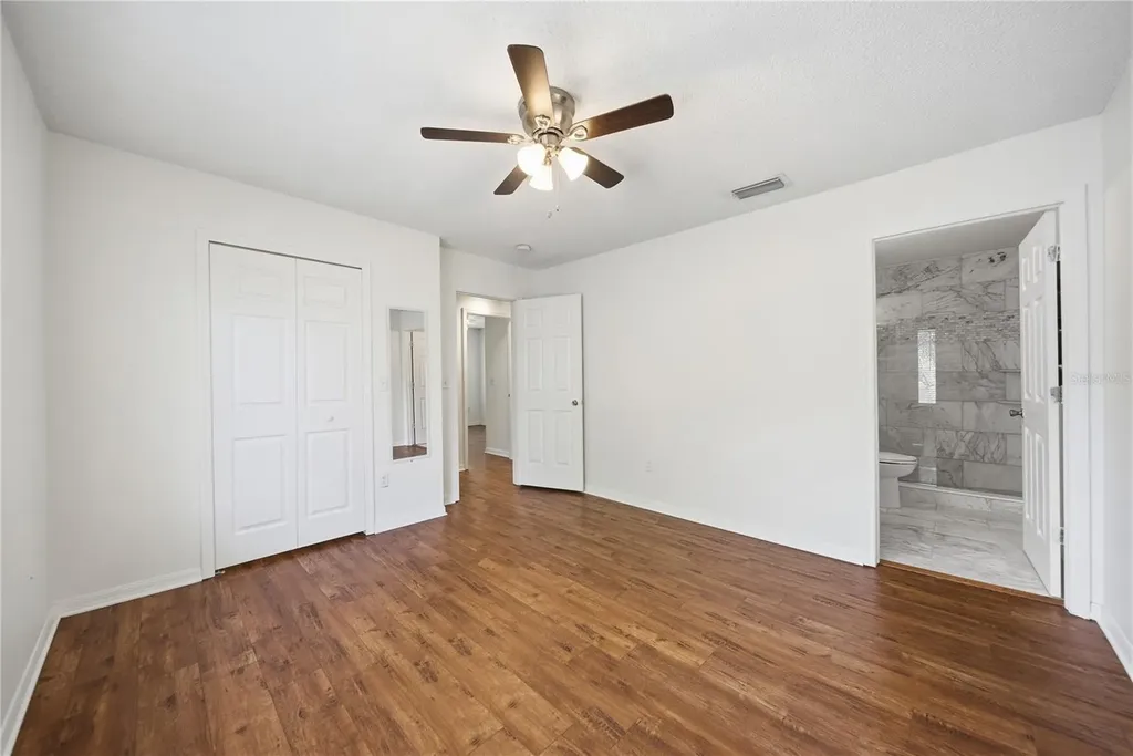 18117 Paradise Point Drive Tampa FL 33647