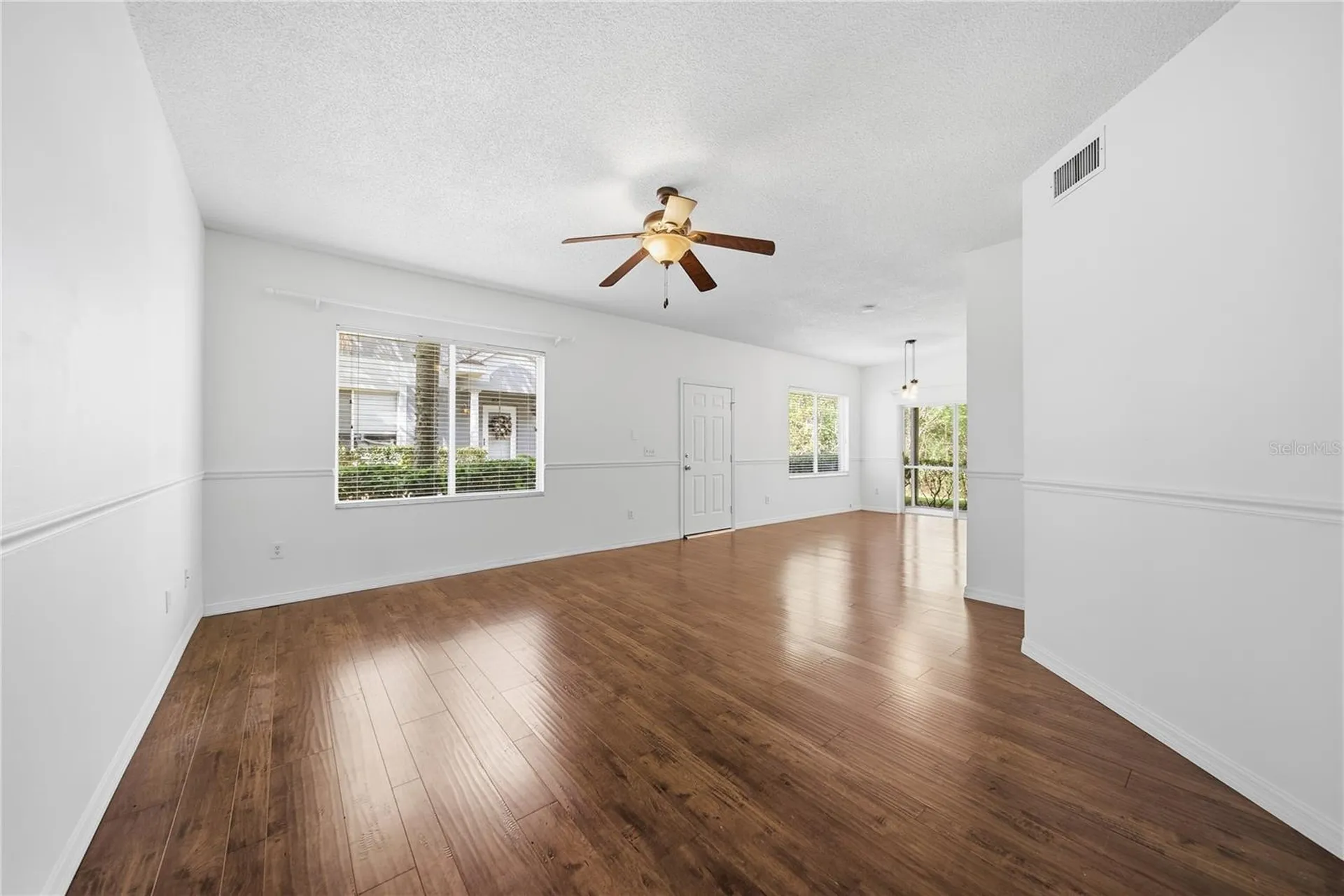 18117 Paradise Point Drive Tampa FL 33647