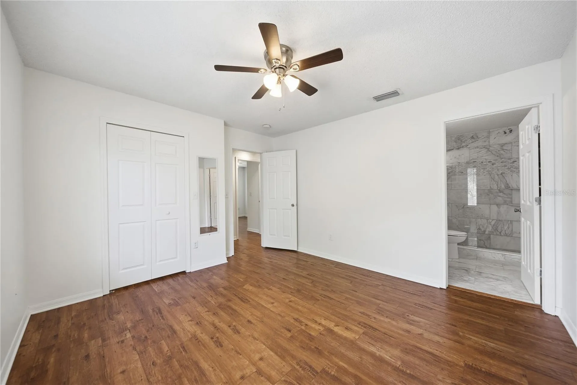 18117 Paradise Point Drive Tampa FL 33647
