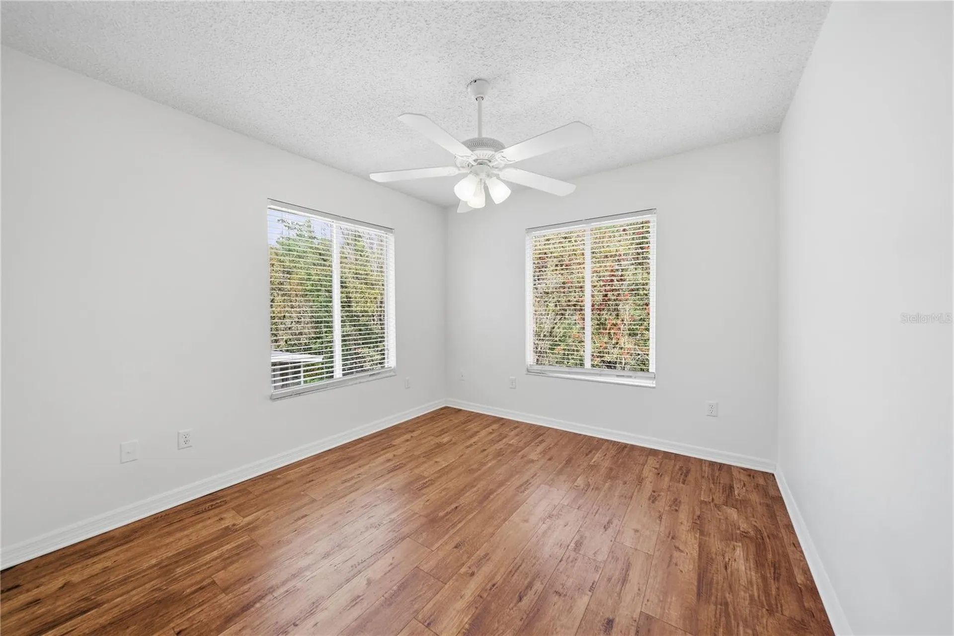 18117 Paradise Point Drive Tampa FL 33647