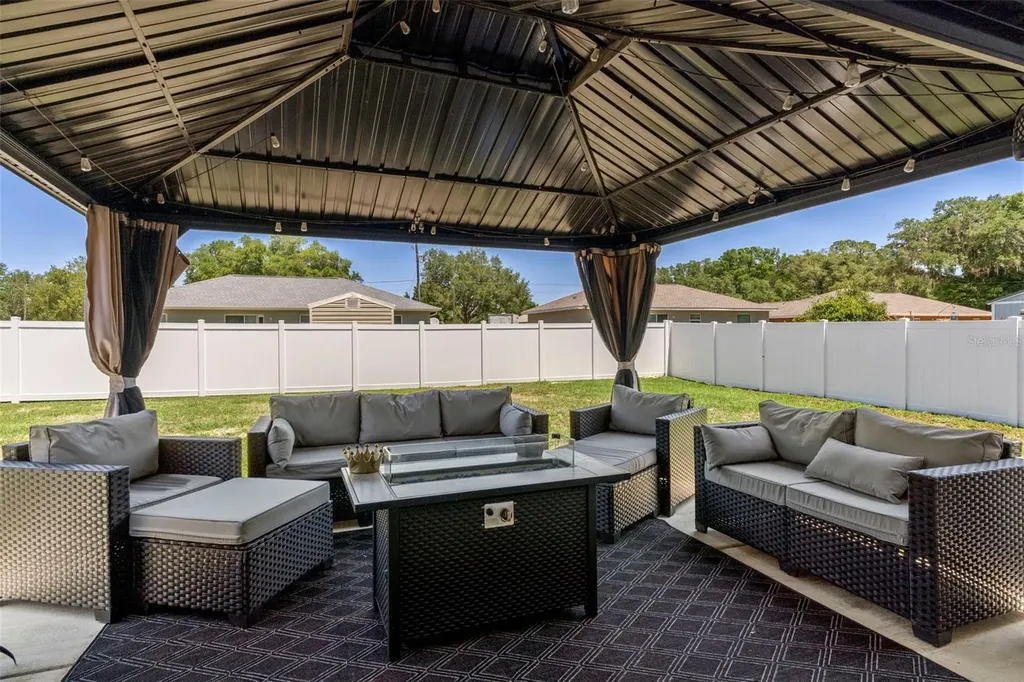 13731 SW 102nd Place Dunnellon FL 34432