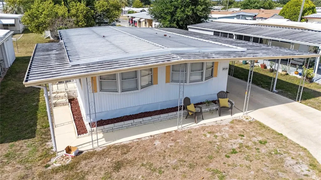 37135 Sandra Avenue Zephyrhills FL 33542
