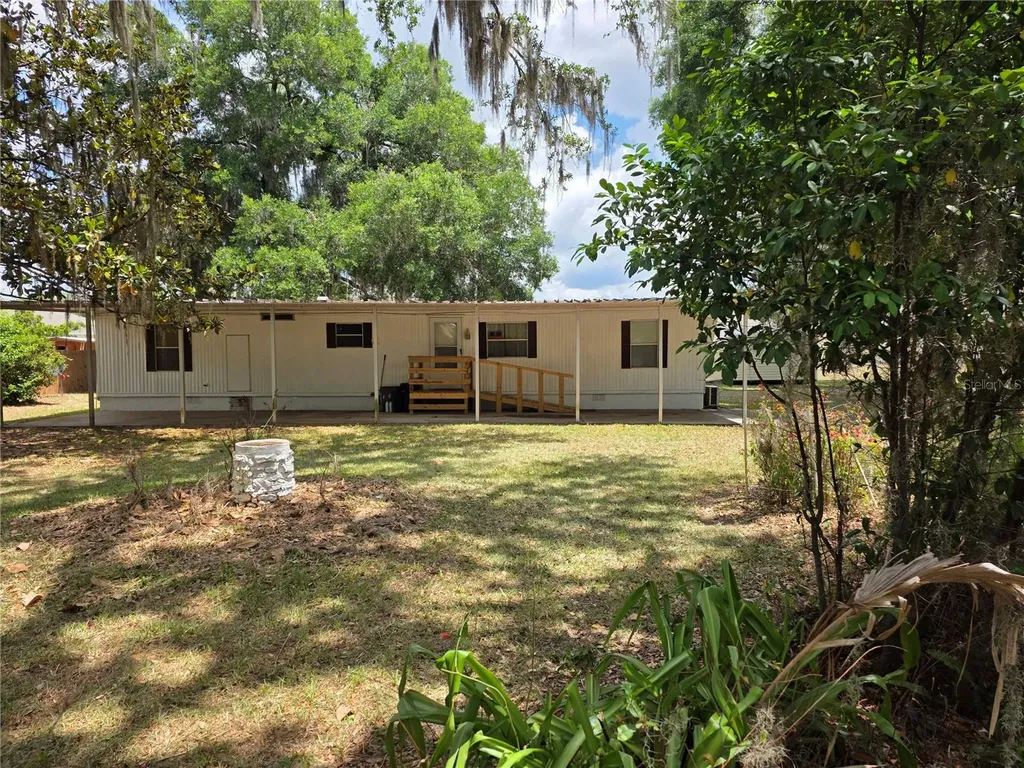 16995 SE 101st Court Road Summerfield FL 34491