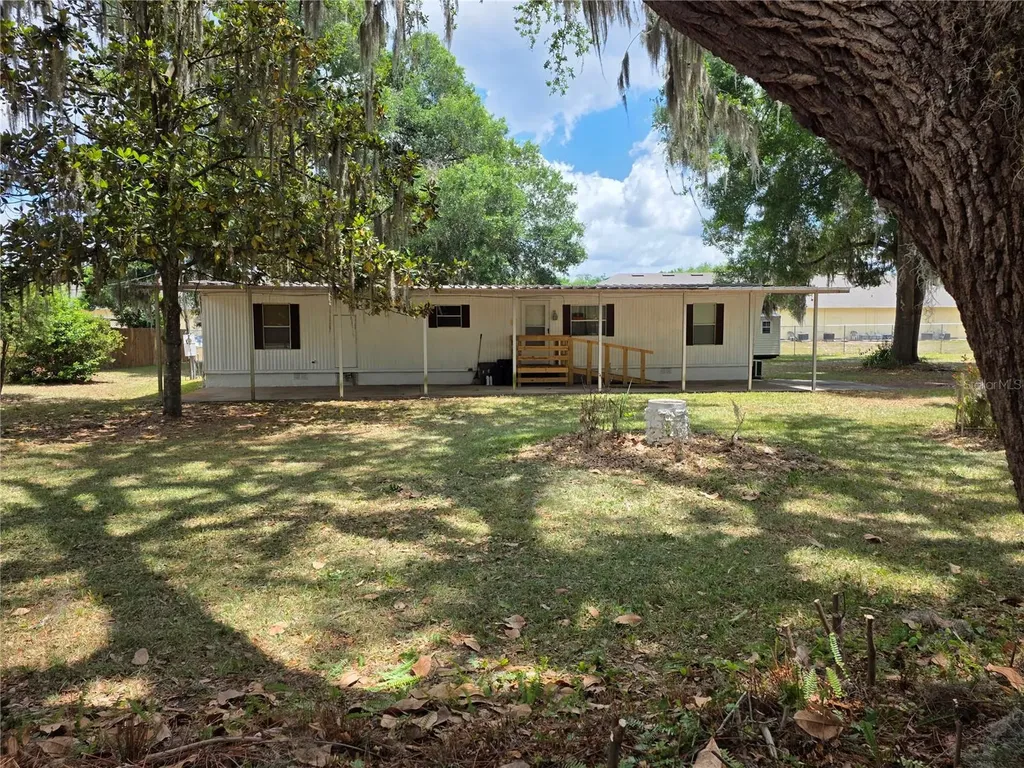 16995 SE 101st Court Road Summerfield FL 34491