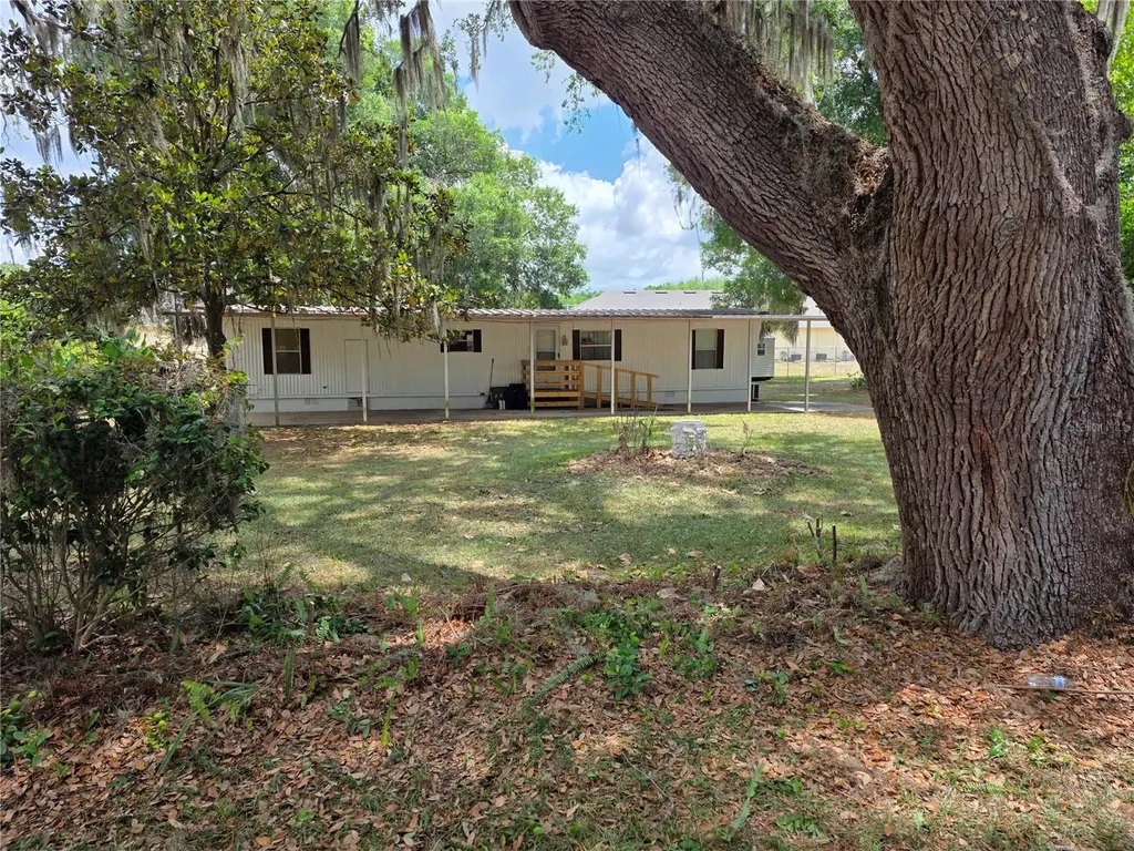 16995 SE 101st Court Road Summerfield FL 34491