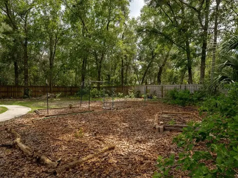 5026 NW 50th Terrace Gainesville FL 32606