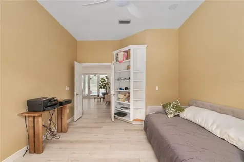 5026 NW 50th Terrace Gainesville FL 32606