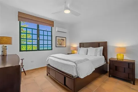 57 Calle Arrecife Dorado PR 00646