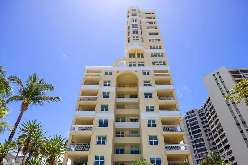 6 Carrion Court Street San Juan PR 00911