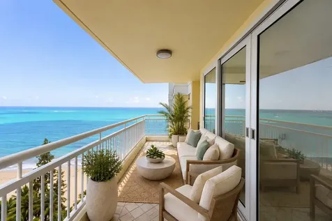 6 Carrion Court Street San Juan PR 00911