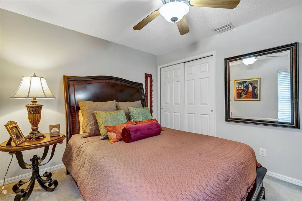 3251 Kingston Way Tavares FL 32778