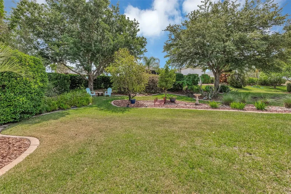 3251 Kingston Way Tavares FL 32778