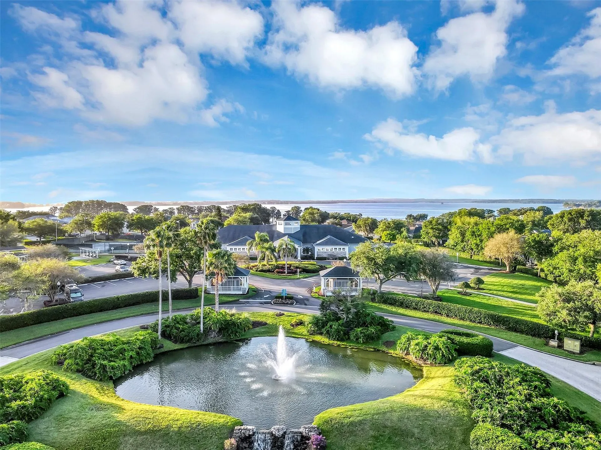 3251 Kingston Way Tavares FL 32778
