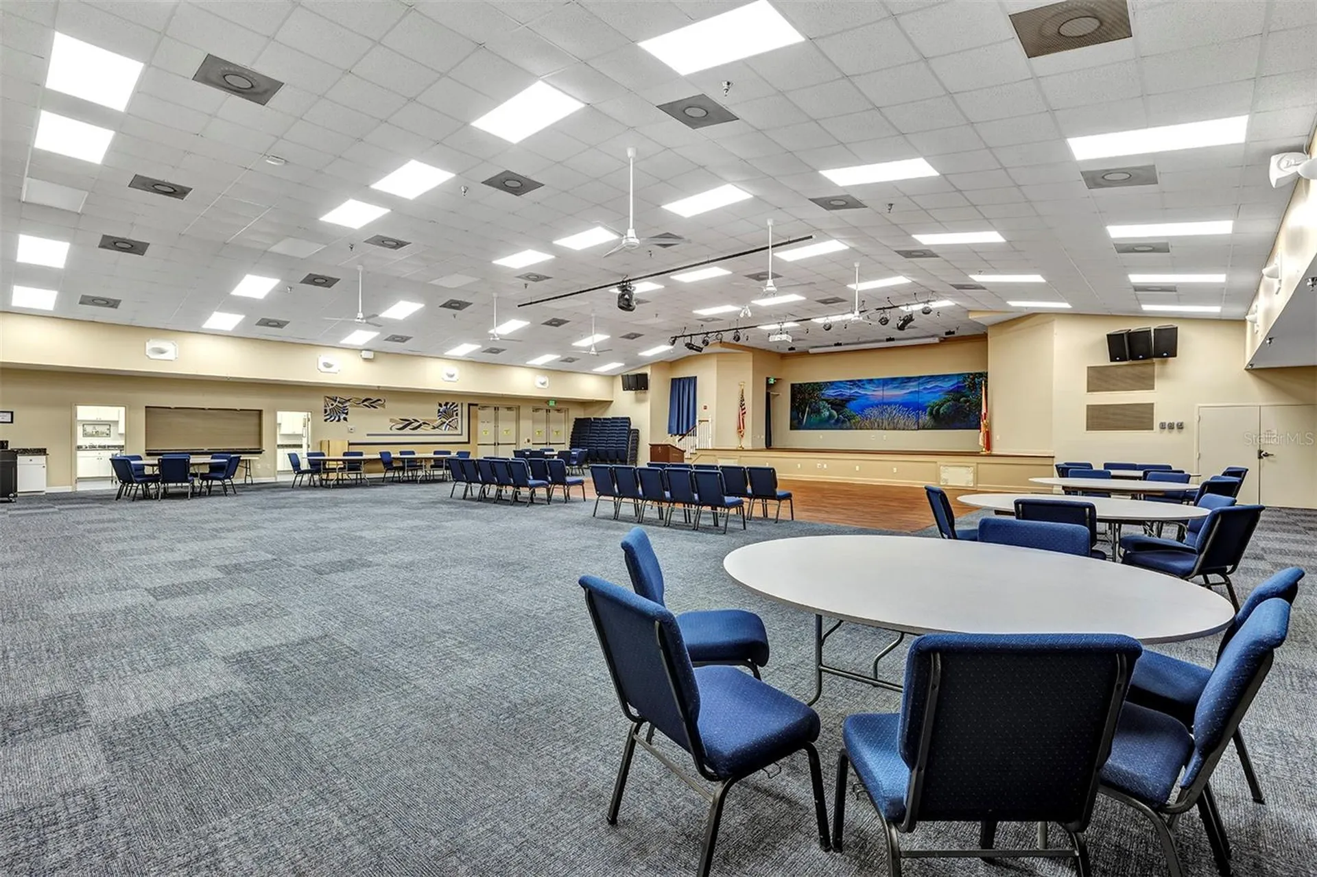 3251 Kingston Way Tavares FL 32778