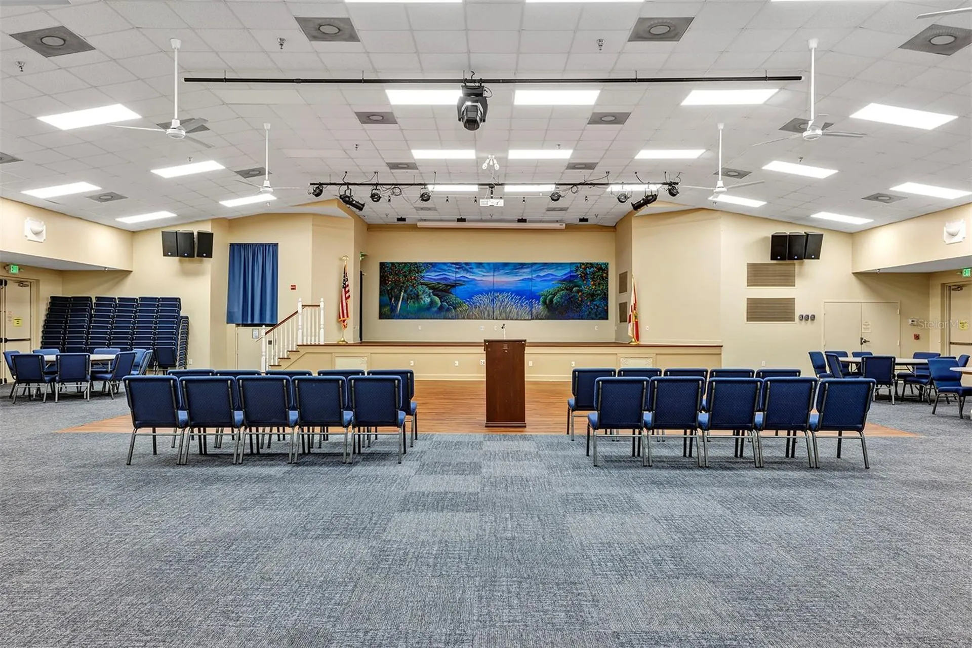 3251 Kingston Way Tavares FL 32778