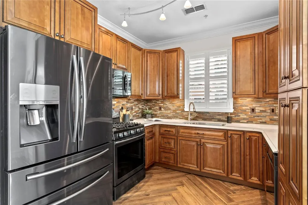 2741 Via Cipriani Clearwater FL 33764