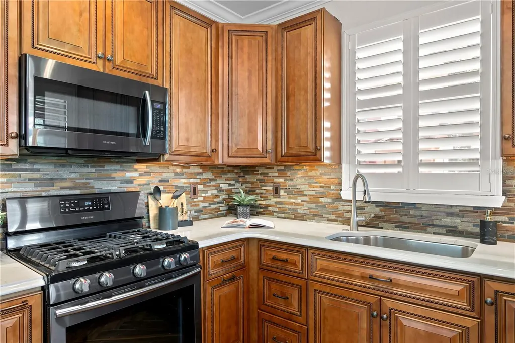 2741 Via Cipriani Clearwater FL 33764