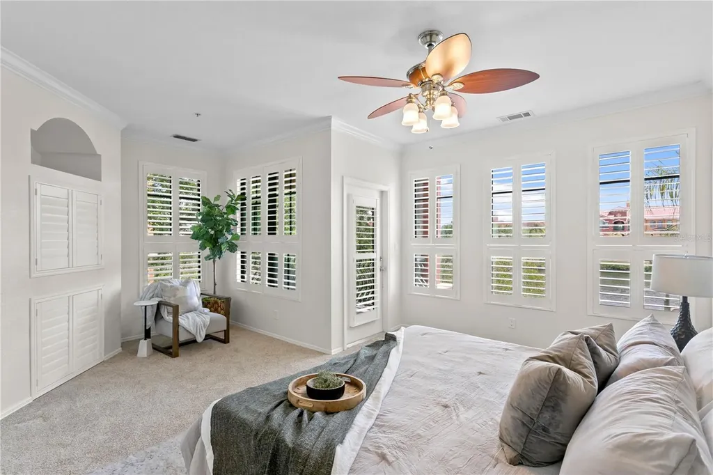 2741 Via Cipriani Clearwater FL 33764