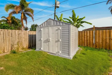 214 SE Duval Avenue Port St Lucie FL 34983