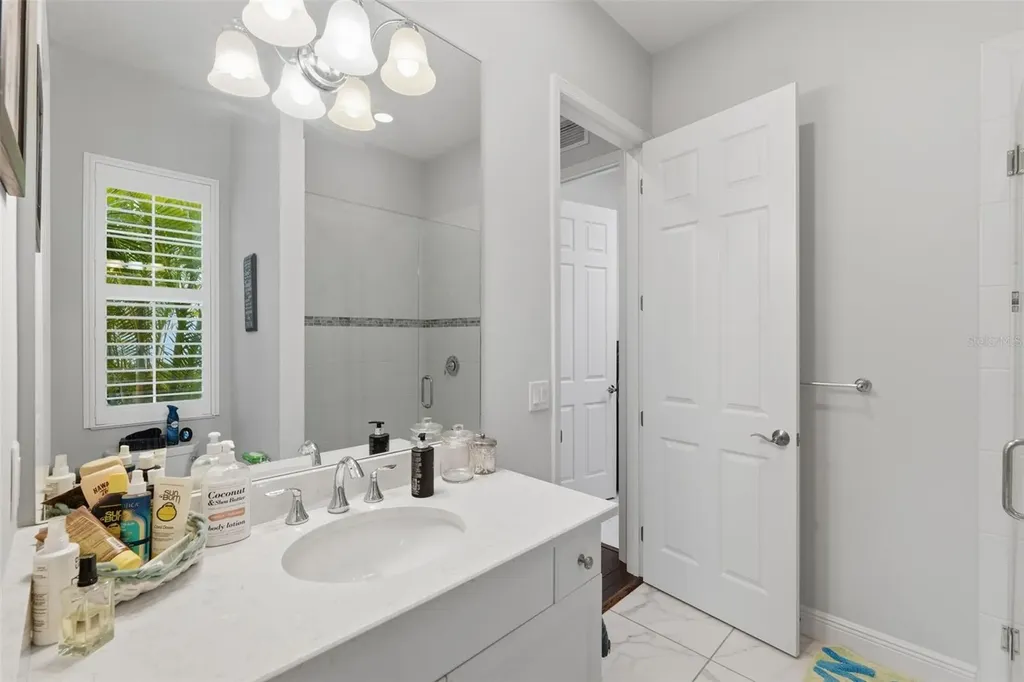 548 Regatta Way Bradenton FL 34208
