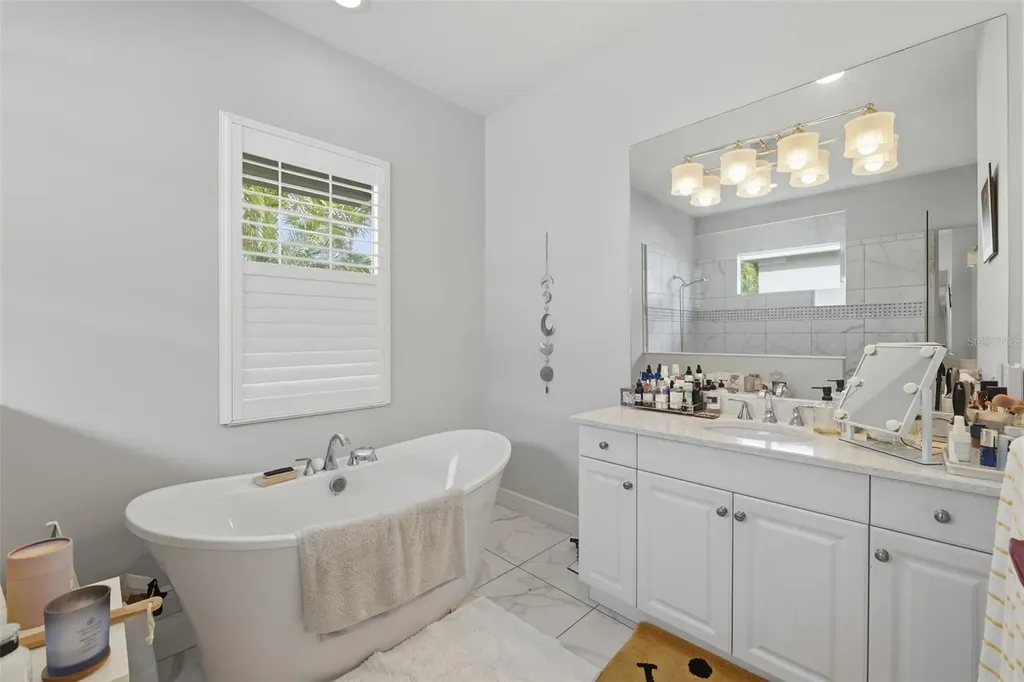 548 Regatta Way Bradenton FL 34208