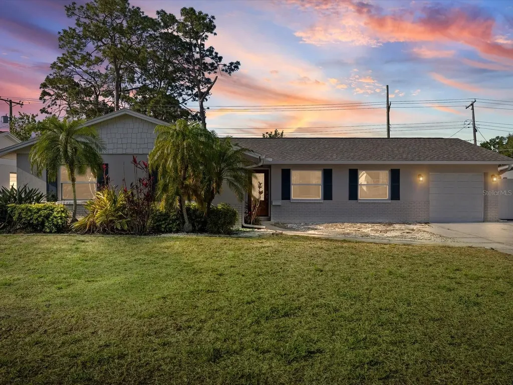 7910 W Pocahontas Avenue Tampa FL 33615