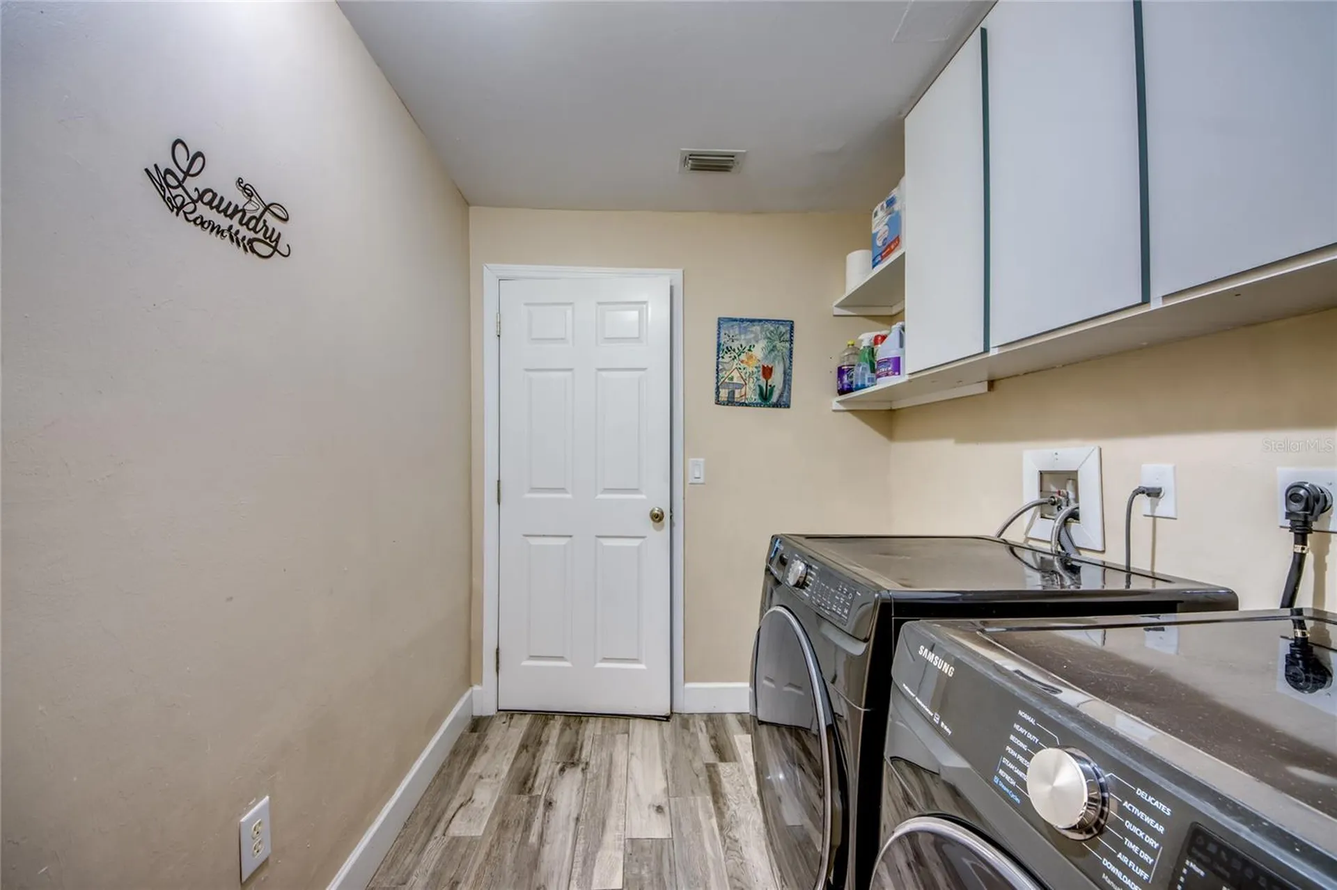 2613 SW 7th Place Cape Coral FL 33914