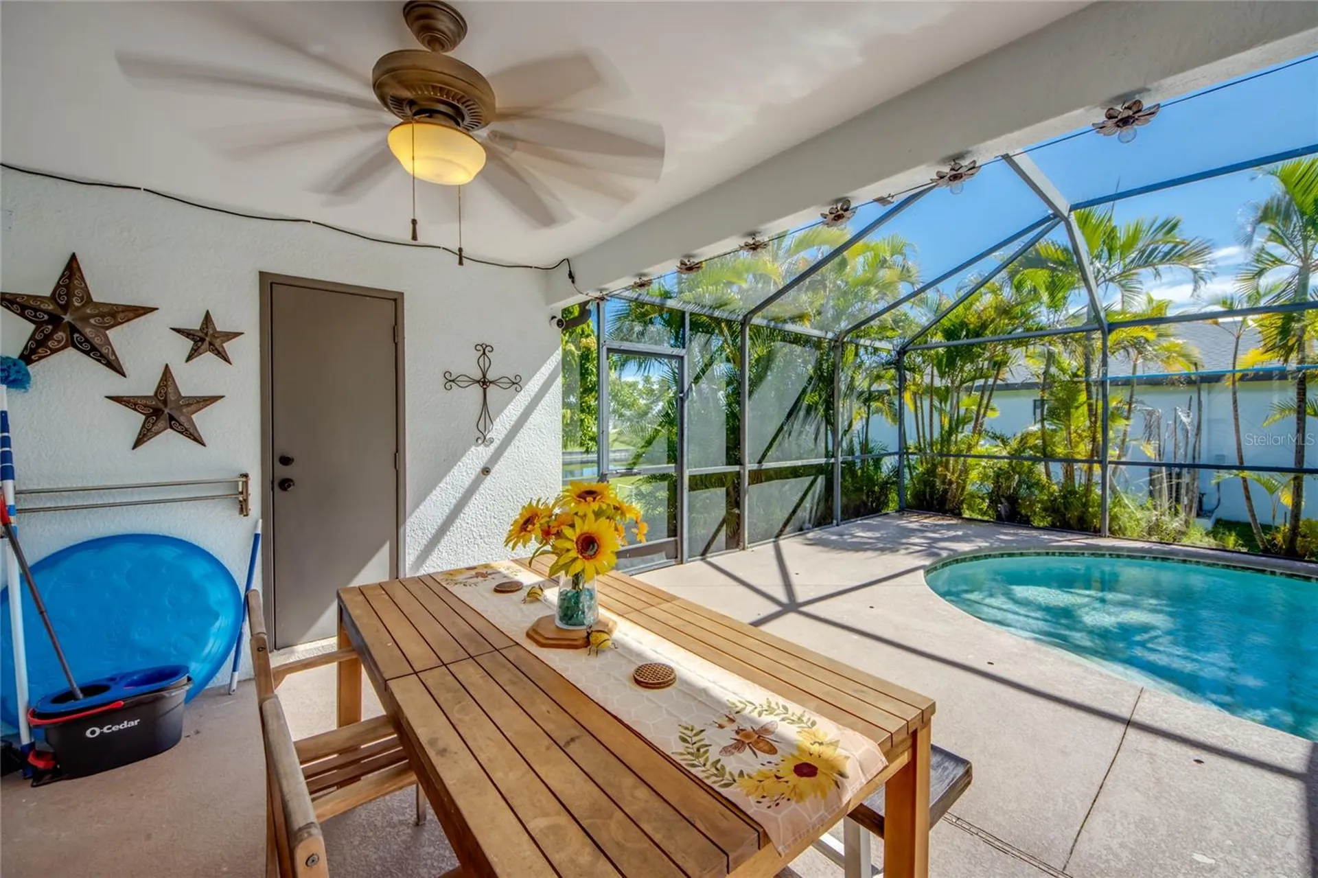 2613 SW 7th Place Cape Coral FL 33914