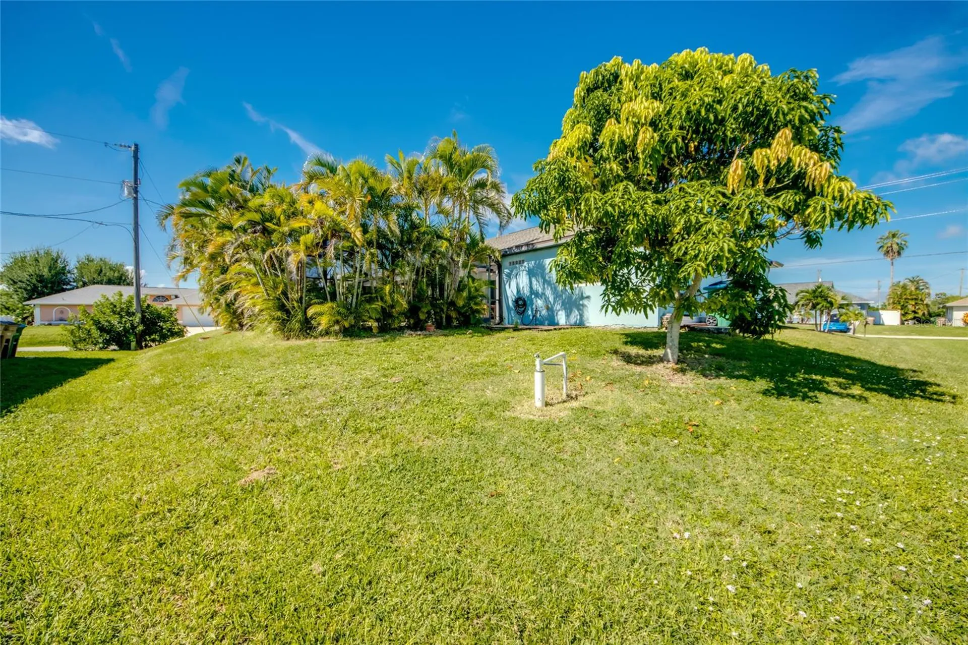 2613 SW 7th Place Cape Coral FL 33914
