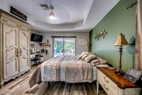 2613 SW 7th Place Cape Coral FL 33914