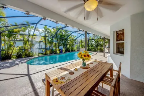 2613 SW 7th Place Cape Coral FL 33914