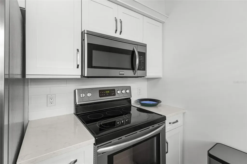 521 W Venice Avenue Venice FL 34285
