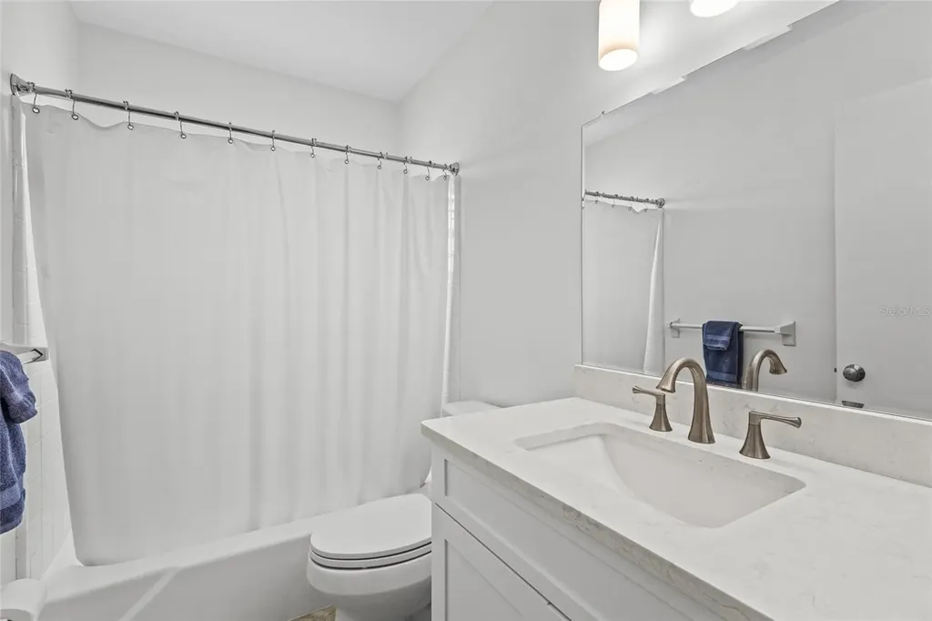 521 W Venice Avenue Venice FL 34285