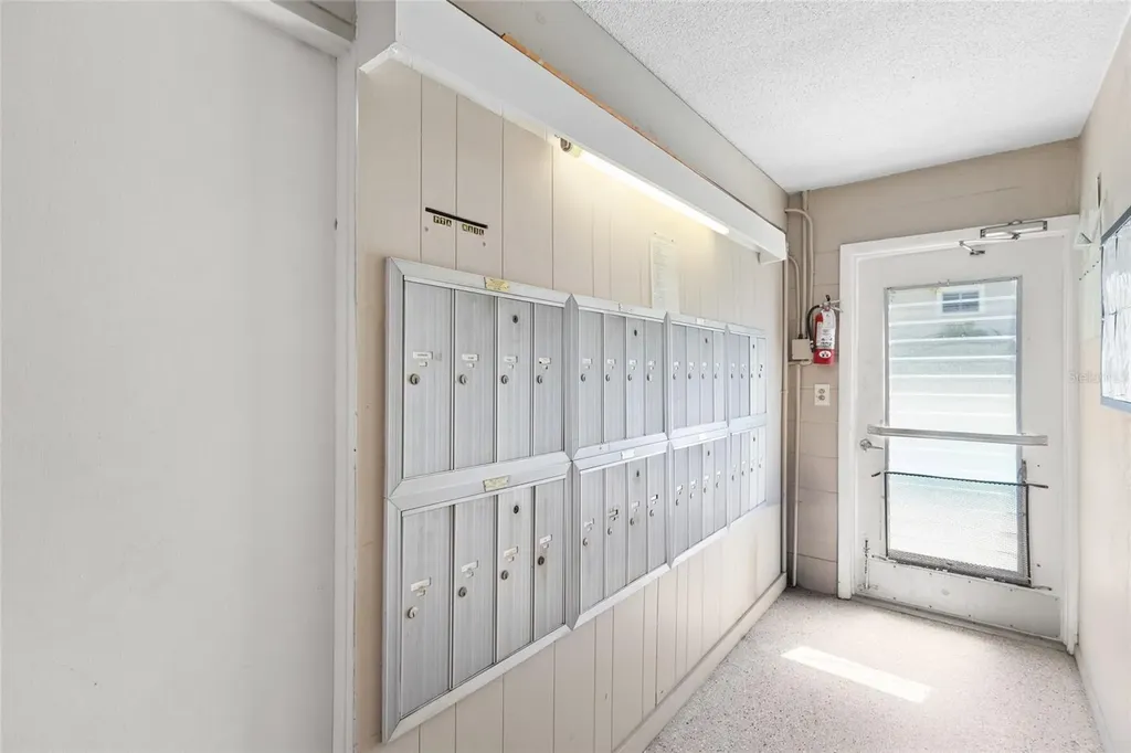 521 W Venice Avenue Venice FL 34285